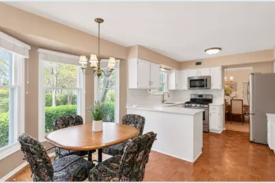 140 Copperwood Drive, Buffalo Grove, IL 60089 - Photo 11