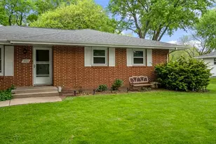 1408 Lilac Ln, Machesney Park, IL 61115 - Photo 3