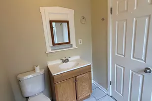 715 W 57th St, Chicago, IL 60621 - Photo 5