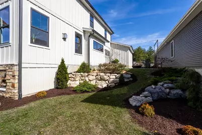 662 Holmes Street, Bettendorf, IA 52722 - Photo 41