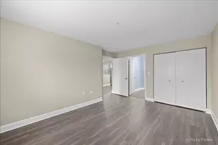 605 Barrington Ave, East Dundee, IL 60118 - Photo 9