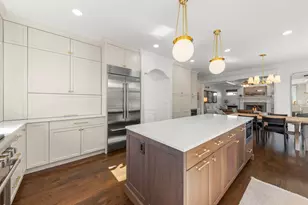 1723 Driving Park Rd, Wheaton, IL 60187 - Photo 11