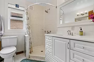 500 W 42nd St, Chicago, IL 60609 - Photo 7