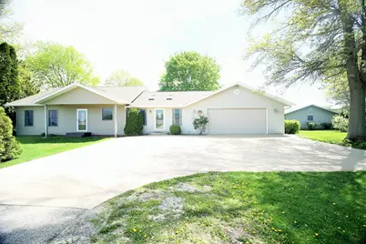 10093 Wolf Road, Geneseo, IL 61254 - Photo 1