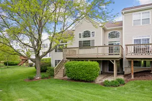 305 Ashby Ct, Geneva, IL 60134 - Photo 33