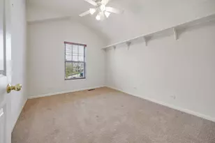 305 Ashby Ct, Geneva, IL 60134 - Photo 25