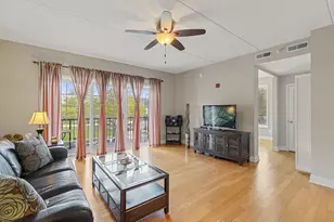 100 S Emerson St, Mount Prospect, IL 60056 - Photo 5