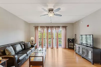 100 S Emerson Street #205, Mount Prospect, IL 60056 - Photo 3