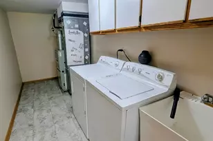 11511 Autobahn Dr E, Palos Park, IL 60464 - Photo 19