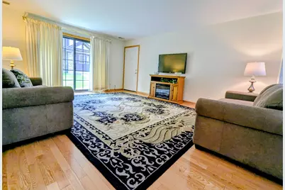 11511 Autobahn Drive E #102, Palos Park, IL 60464 - Photo 9