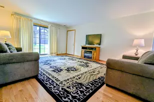 11511 Autobahn Dr E, Palos Park, IL 60464 - Photo 9