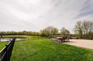 840 Wildwood Dr, Pingree Grove, IL 60140 - Photo 35