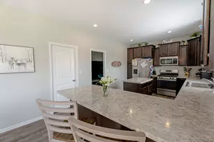 840 Wildwood Dr, Pingree Grove, IL 60140 - Photo 5
