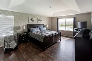 840 Wildwood Dr, Pingree Grove, IL 60140 - Photo 15