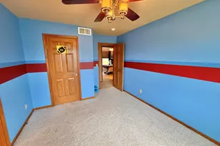 13437 Springhill Dr, Winnebago, IL 61088 - Photo 37