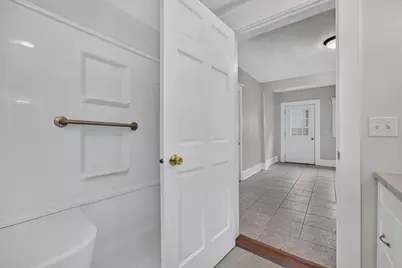 605 S Lee Street, Bloomington, IL 61701 - Photo 21