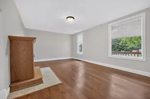 605 S Lee St, Bloomington, IL 61701 - Photo 11