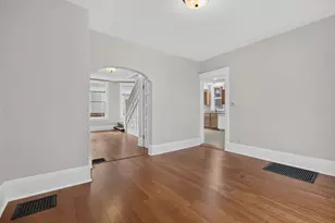 605 S Lee St, Bloomington, IL 61701 - Photo 15