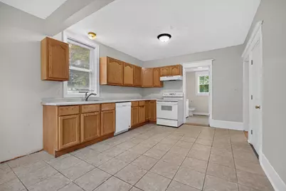 605 S Lee Street, Bloomington, IL 61701 - Photo 5