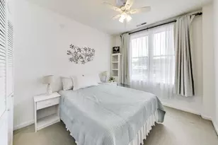 2472 W Foster Ave, Chicago, IL 60625 - Photo 17