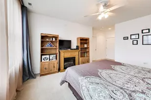 2472 W Foster Ave, Chicago, IL 60625 - Photo 13