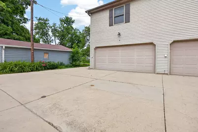 3 Ross Drive #6, Bloomington, IL 61701 - Photo 21