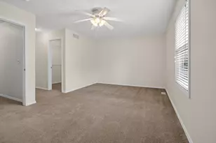 3 Ross Dr, Bloomington, IL 61701 - Photo 13