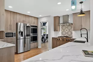 1673 Bloomingdale Rd, Glendale Heights, IL 60139 - Photo 11