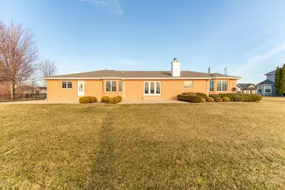 18816 S Chestnut Drive, Shorewood, IL 60404 - Photo 11