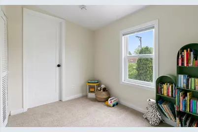 2929 N Fairfield Avenue, Chicago, IL 60618 - Photo 27