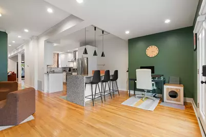 2929 N Fairfield Avenue, Chicago, IL 60618 - Photo 19