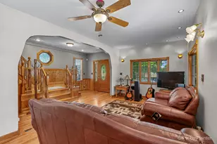5156 S Massasoit Ave, Chicago, IL 60638 - Photo 7