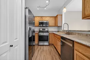 1120 Coneflower Ct, Minooka, IL 60447 - Photo 11