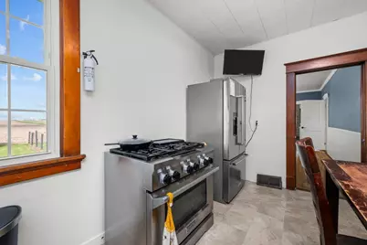 1989 Union Avenue, Wilton, IA 52778 - Photo 23