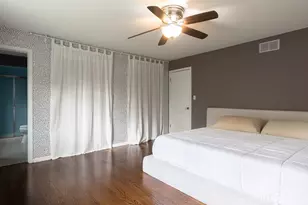 7810 Del Ct, Darien, IL 60561 - Photo 25