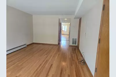 5325 W 53rd Place, Chicago, IL 60638 - Photo 11