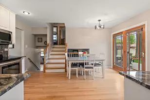 8019 Prairie Ct, Tinley Park, IL 60477 - Photo 7