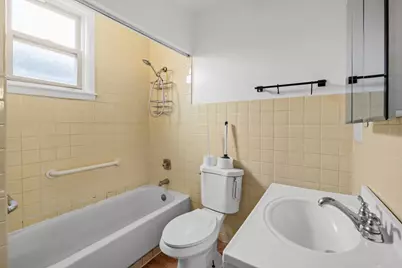 2250 S Sacramento Avenue, Chicago, IL 60623 - Photo 15