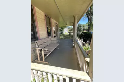 [Address not provided], Elgin, IL 60120 - Photo 5