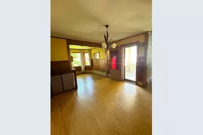 [Address not provided], Elgin, IL 60120 - Photo 7