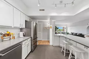 5155 Madison St, Skokie, IL 60077 - Photo 13
