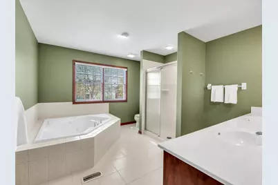 618 Birch Street, Sugar Grove, IL 60554 - Photo 25