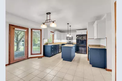 618 Birch Street, Sugar Grove, IL 60554 - Photo 15
