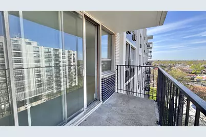 9001 Golf Road #8C, Des Plaines, IL 60016 - Photo 15