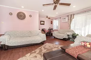 11810 S Komensky Ave, Alsip, IL 60803 - Photo 3