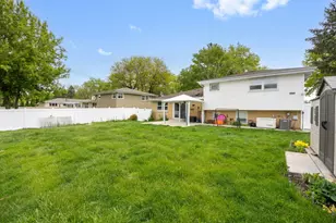 9S172 Cumnor Rd, Downers Grove, IL 60516 - Photo 27