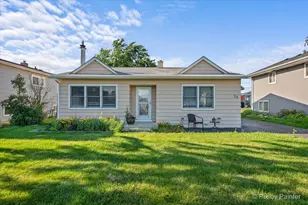 538 Harold Ave, Glendale Heights, IL 60139 - Photo 1