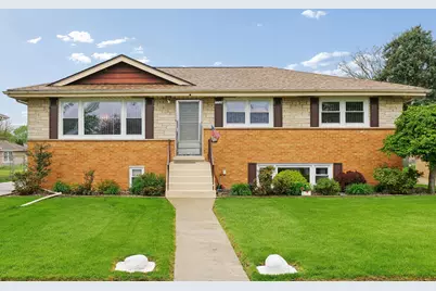 7730 S Octavia Avenue, Bridgeview, IL 60455 - Photo 1