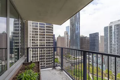 400 E Randolph Street #3320, Chicago, IL 60601 - Photo 3