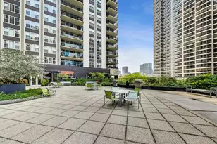 400 E Randolph St, Chicago, IL 60601 - Photo 37